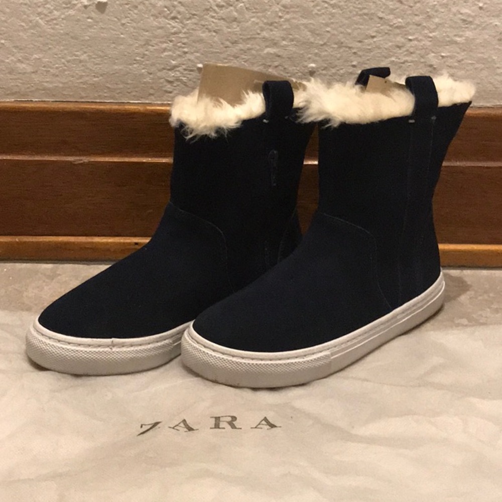 Zara Blue Suede Ankle Booties NWOT  FINAL PRICE‼️